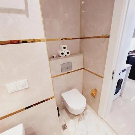 Yekta Tradecenter Residenz Balkon Mit Meeres Blick Apartman *