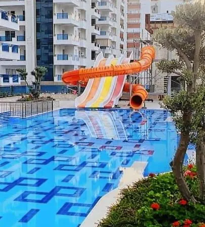 Yekta Tradecenter Residenz Balkon Mit Meeres Blick Apartman